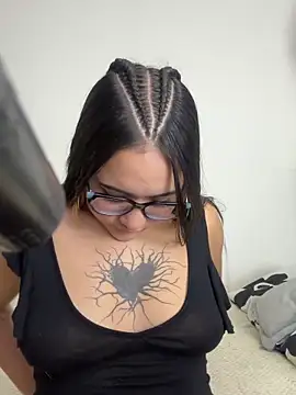 Diosa lunar1 online show from April 7, 2026, 1:40 am