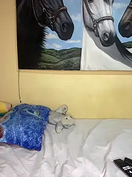 Snapshot of Shayla--broos chatting on February 20, 2026, 5:59 pm Shayla--broos online show from February 20, 2026, 5:59 pm