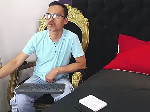 Oswalldo   online show from March 24, 2026, 11:32 am