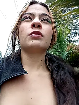 Snapshot of Megan_nica chatting on February 13, 2026, 1:22 pm Megan nica online show from February 13, 2026, 1:22 pm