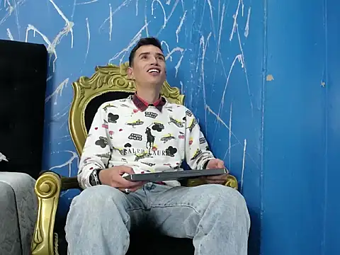 Snapshot of Iam_Smith_ chatting on February 18, 2026, 8:38 pm Iam Smith online show from February 18, 2026, 8:38 pm