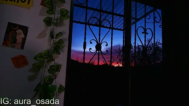 Snapshot of Canela_Osada_ chatting on June 26, 2026, 10:32 am Canela Osada online show from June 26, 2026, 10:32 am