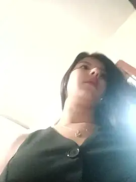 jade03  online show from January 11, 2026, 5:31 pm