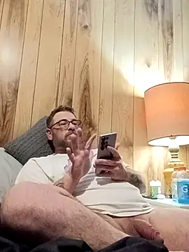 Snapshot of Rockymichael80 chatting on March 2, 2026, 5:08 am Rockymichael80 online show from March 2, 2026, 5:08 am