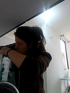 yessica gomez01 online show from March 8, 2026, 4:32 pm