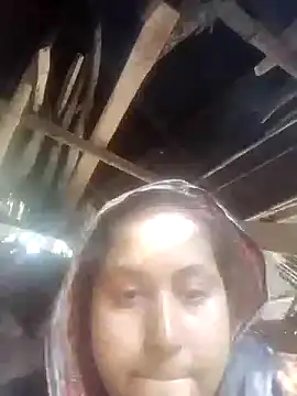 Laila 21 online show from January 17, 2026, 6:39 am