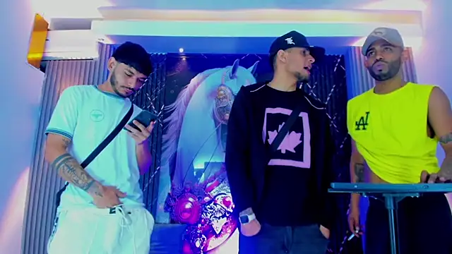 The Gods In Diamonds online show from January 18, 2026, 5:11 am