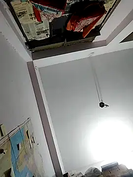 Snapshot of Mafiya0102 chatting on February 5, 2026, 3:19 pm Mafiya0102 online show from February 5, 2026, 3:19 pm