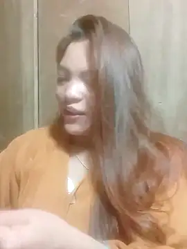 jjennyyy online show from May 10, 2026, 2:15 am