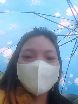 jjennyyy online show from May 6, 2026, 1:31 am