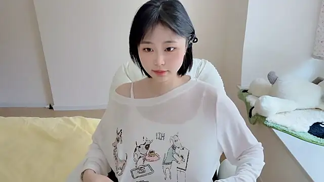 Onefiona online show from April 10, 2026, 4:41 am