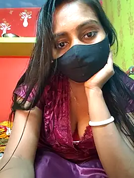 Snapshot of arushi_bb chatting on February 13, 2026, 8:47 am arushi bb online show from February 13, 2026, 8:47 am