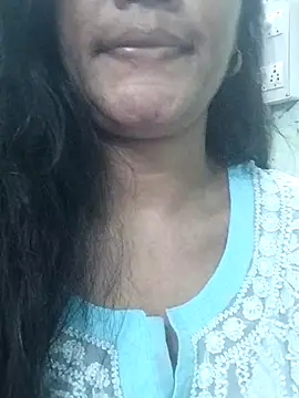 Snapshot of Zaara101 chatting on March 25, 2026, 6:51 pm Zaara101 online show from March 25, 2026, 6:51 pm