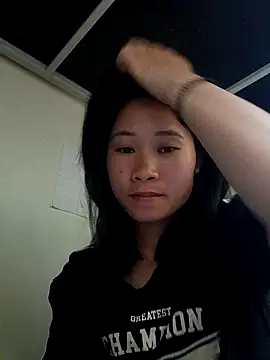 aaa sexy aaa online show from April 20, 2026, 11:24 am