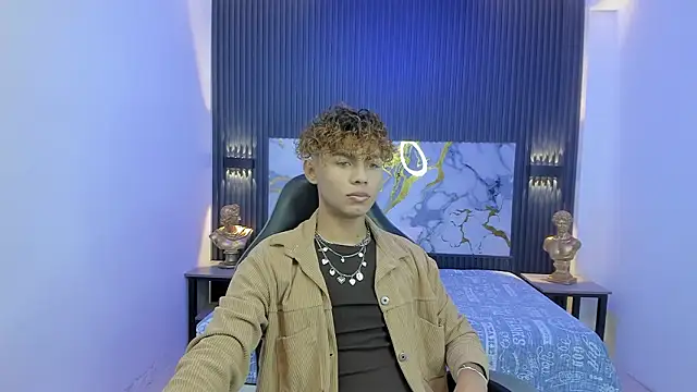 Anyelo Twink online show from March 20, 2026, 4:13 am