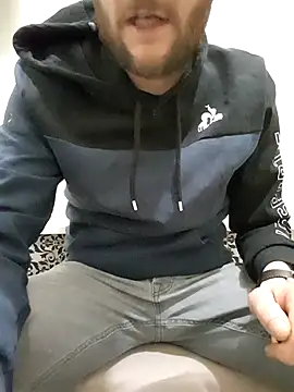 80julien online show from February 7, 2026, 3:36 am