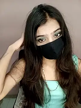 hotyjiyaaaa online show from January 15, 2026, 10:18 am