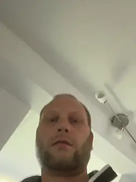 Hamsterdich online show from April 23, 2026, 1:02 pm