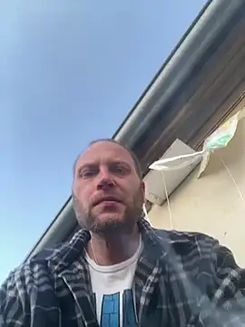 Hamsterdich online show from April 22, 2026, 6:25 pm