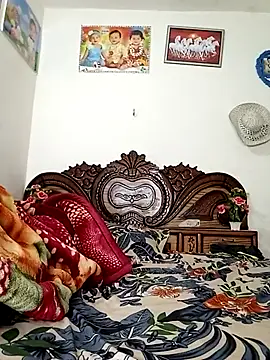 Snapshot of Angel_eyes00 chatting on March 19, 2026, 4:51 pm Angel eyes00 online show from March 19, 2026, 4:51 pm