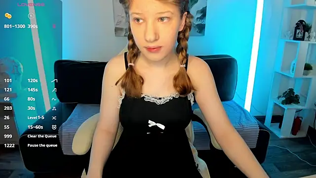 tracy aw online show from March 23, 2026, 5:18 am