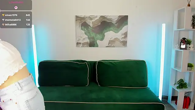 tracy aw online show from February 15, 2026, 7:51 am