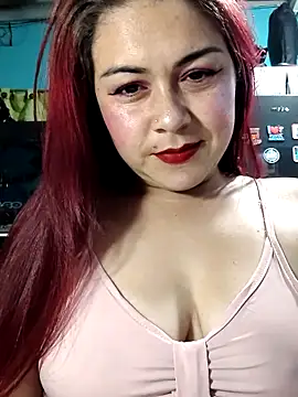 Snapshot of THALASSA_DIOSA chatting on April 18, 2026, 4:15 am THALASSA DIOSA online show from April 18, 2026, 4:15 am