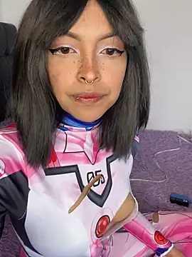 Snapshot of sakuraanduchira_ chatting on March 1, 2026, 6:30 pm sakuraanduchira online show from March 1, 2026, 6:30 pm