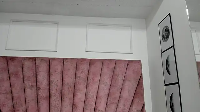 Snapshot of danibellucii_ chatting on March 2, 2026, 5:08 am danibellucii online show from March 2, 2026, 5:08 am