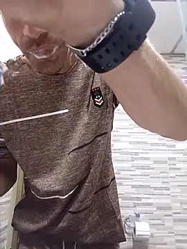 torvyHot online show from March 22, 2026, 11:45 am