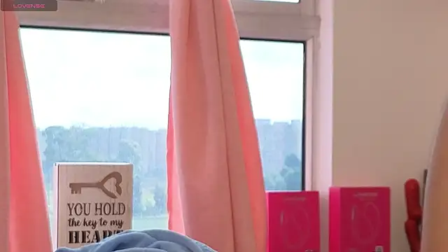 Maiky Cooper01 online show from March 22, 2026, 1:45 pm