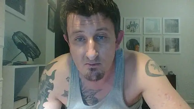 2flimsy online show from May 13, 2026, 11:01 pm