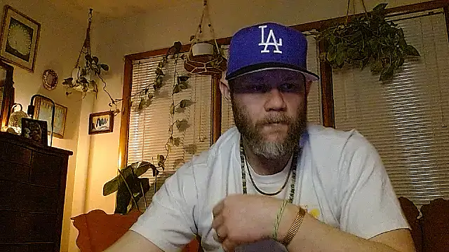 Snapshot of marcus_graves_13 chatting on March 18, 2026, 1:31 am marcus graves 13 online show from March 18, 2026, 1:31 am