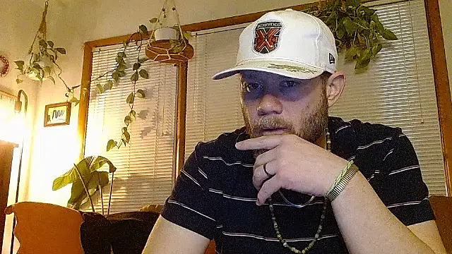 Snapshot of marcus_graves_13 chatting on March 8, 2026, 4:16 am marcus graves 13 online show from March 8, 2026, 4:16 am