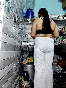 Snapshot of Desikalakaar0069 chatting on April 7, 2026, 12:29 pm Desikalakaar0069 online show from April 7, 2026, 12:29 pm