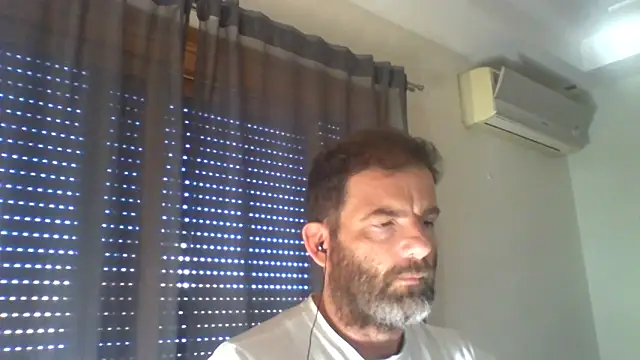 Snapshot of _grj1 chatting on June 3, 2026, 8:04 am grj1 online show from June 3, 2026, 8:04 am