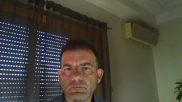 Snapshot of _grj1 chatting on April 26, 2026, 6:32 am grj1 online show from April 26, 2026, 6:32 am