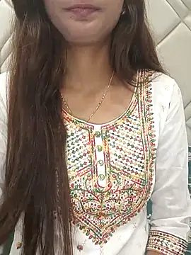 Snapshot of TrendyTales_ chatting on January 17, 2026, 1:04 pm TrendyTales online show from January 17, 2026, 1:04 pm