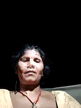 Hot di97 online show from May 17, 2026, 3:23 pm
