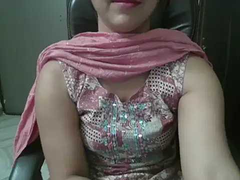 Snapshot of Adaa7 chatting on May 14, 2026, 3:20 pm Adaa7 online show from May 14, 2026, 3:20 pm
