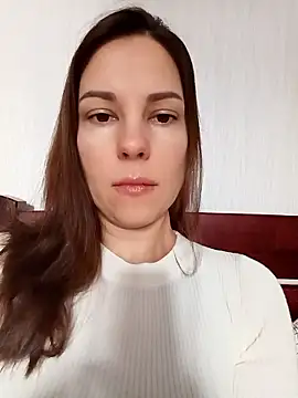 She-Moon online show from January 19, 2026, 6:28 am