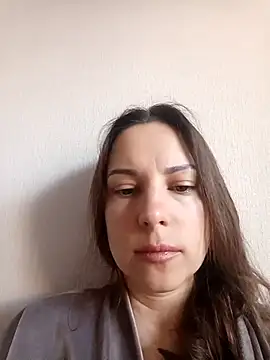 She-Moon online show from April 7, 2026, 5:31 am