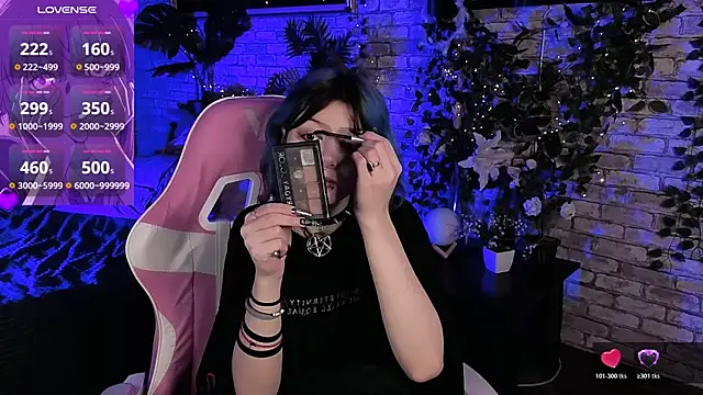 Ashley Veil online show from March 10, 2026, 8:46 pm