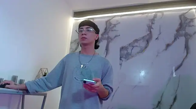 XanderGrey8 online show from April 6, 2026, 7:15 pm