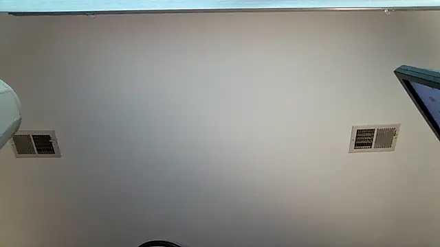 Snapshot of chrisw8140 chatting on February 23, 2026, 4:18 pm chrisw8140 online show from February 23, 2026, 4:18 pm