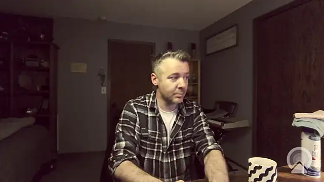 chrisw8140 online show from March 25, 2026, 12:55 am