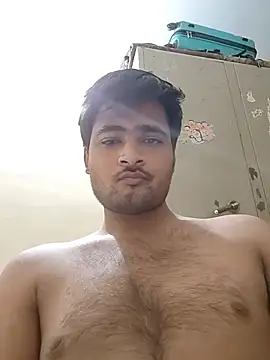 Snapshot of allumatar chatting on July 17, 2026, 8:44 am allumatar online show from July 17, 2026, 8:44 am