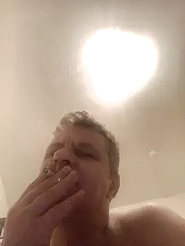 Borgio123 online show from April 17, 2026, 11:07 pm