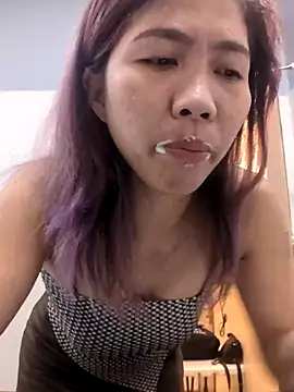 25sweetlilbunny online show from July 16, 2026, 3:42 pm