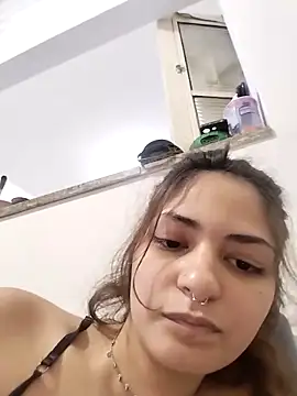 carazinho2128 online show from March 6, 2026, 11:22 pm